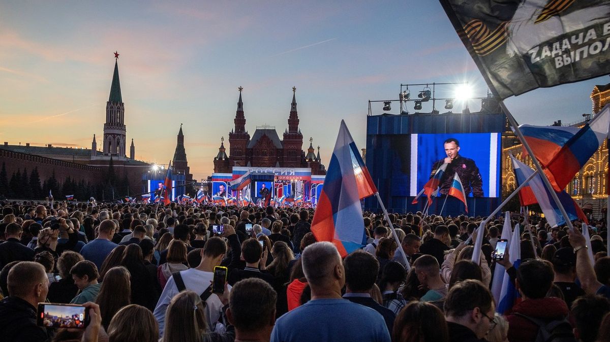 Proč přišli lidé v Moskvě na oslavu anexe ukrajinských území? Odpovědi říkají hodně o dnešním Rusku